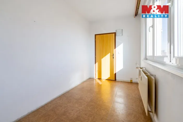 Prodej bytu 4+1, Trhové Sviny, Budovatelská, 82 m2