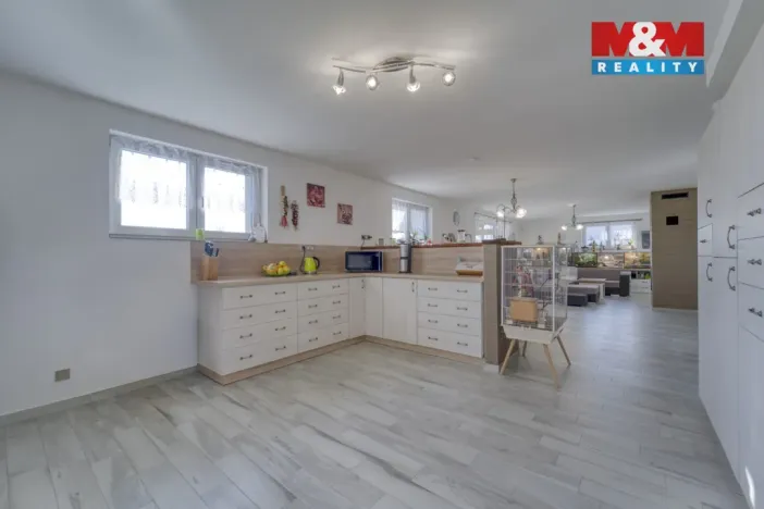 Prodej rodinného domu, Všeruby, 188 m2