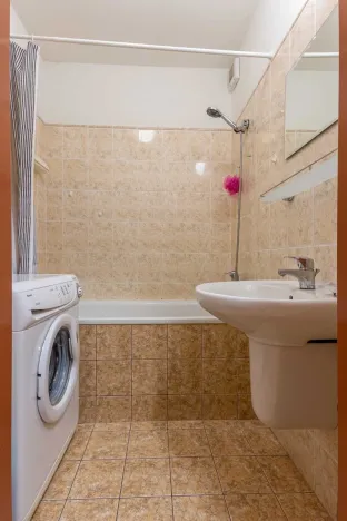 Pronájem bytu 2+kk, Praha, Mráčkova, 45 m2