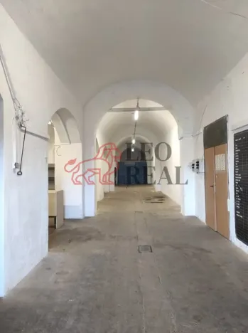 Pronájem obchodního prostoru, Opava - Předměstí, Vančurova, 350 m2