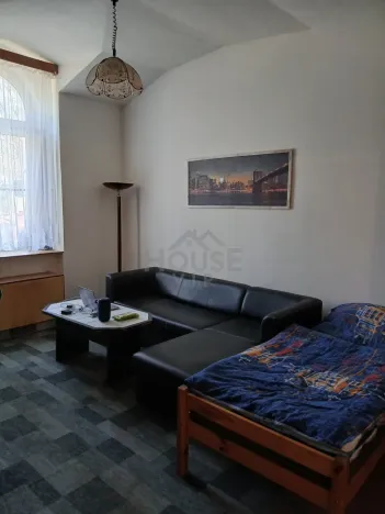 Prodej vícegeneračního domu, Kostelec nad Labem, nám. Komenského, 369 m2