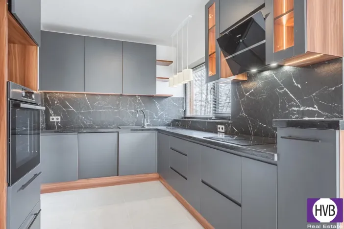 Pronájem rodinného domu, Květnice, Na Ladech, 110 m2