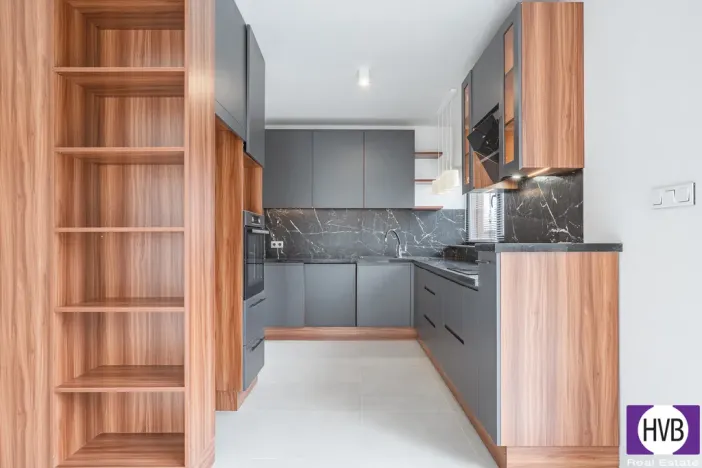 Pronájem rodinného domu, Květnice, Na Ladech, 110 m2