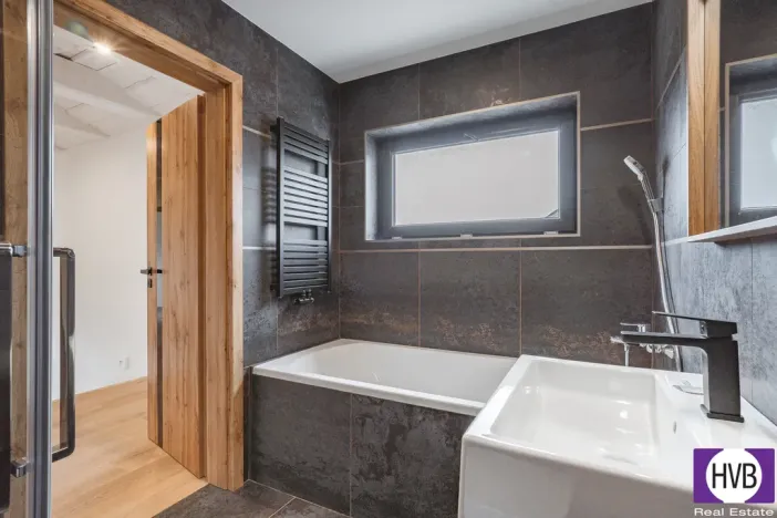 Pronájem rodinného domu, Květnice, Na Ladech, 110 m2