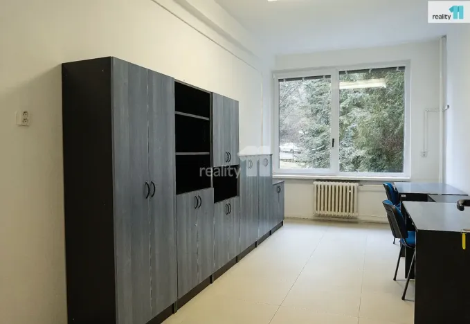 Pronájem kanceláře, Ledeč nad Sázavou, Podolí, 14 m2