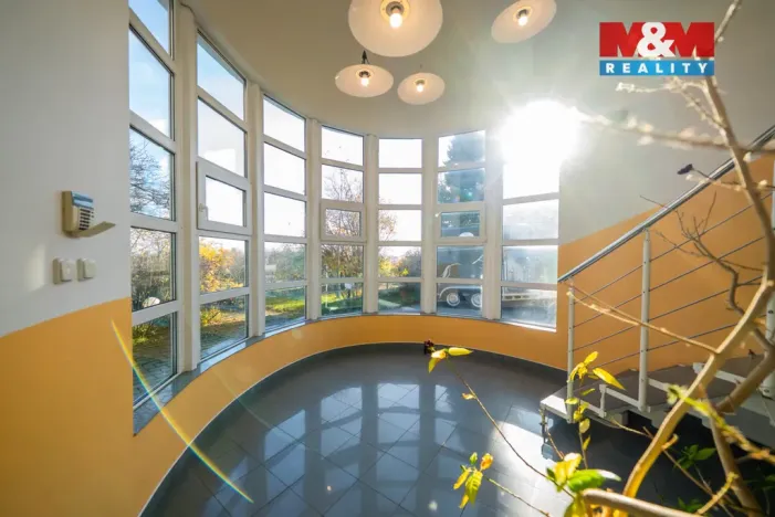 Pronájem výrobních prostor, Žďár, 1089 m2