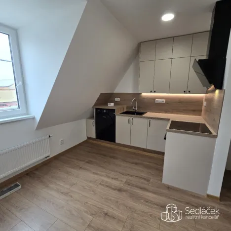 Pronájem bytu 1+kk, Sokolov, Josefa Kajetána Tyla, 31 m2