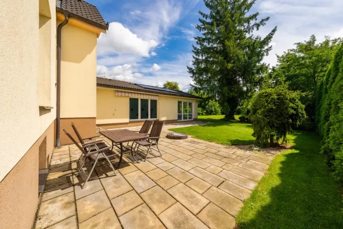 Prodej vily, Valašské Meziříčí - Krásno nad Bečvou, Jiráskova, 300 m2