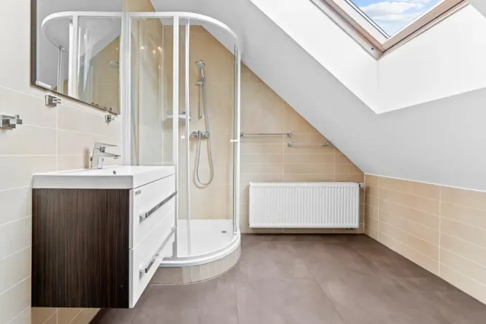 Prodej vily, Valašské Meziříčí - Krásno nad Bečvou, Jiráskova, 300 m2