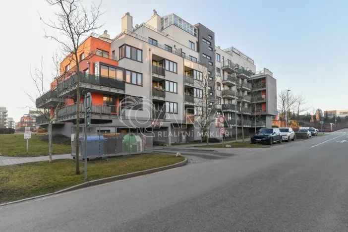 Pronájem bytu 2+kk, Praha - Stodůlky, Laurinova, 47 m2