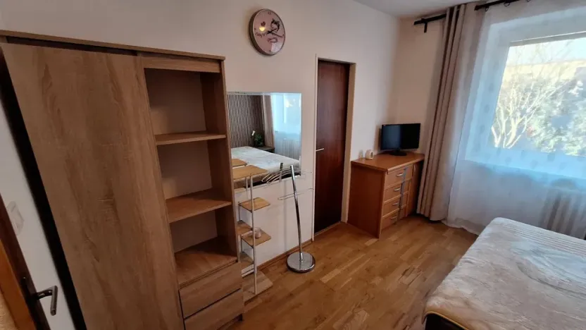 Pronájem bytu 2+1, Praha - Suchdol, Na mírách, 95 m2