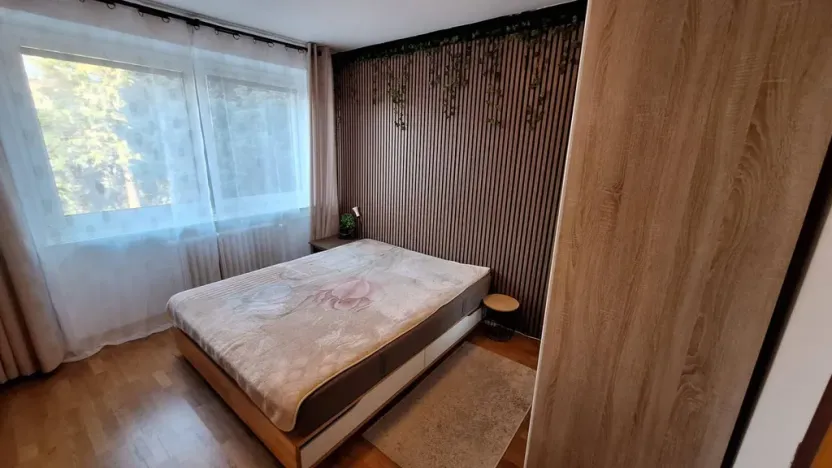 Pronájem bytu 2+1, Praha - Suchdol, Na mírách, 95 m2