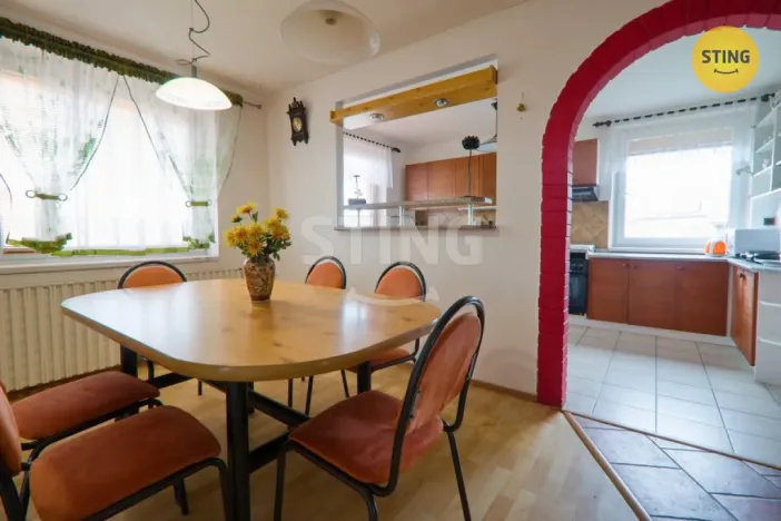 Pronájem bytu 2+1, Mutěnice, Dubňanská, 95 m2