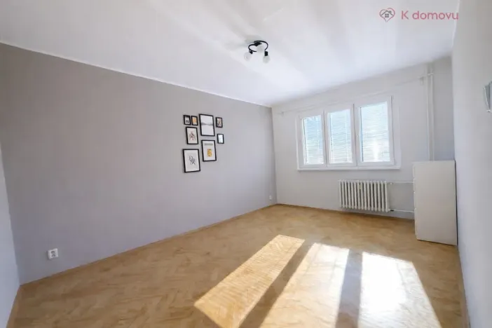 Pronájem bytu 2+1, Zlín - Malenovice, Chelčického, 54 m2