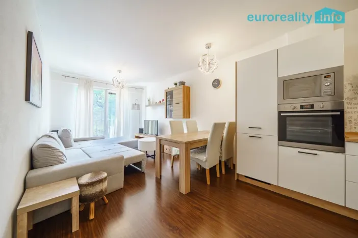 Pronájem bytu 2+kk, Karlovy Vary, Mattoniho nábřeží, 62 m2