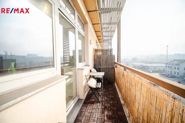 Pronájem bytu 2+kk, Praha - Libeň, Českomoravská, 59 m2