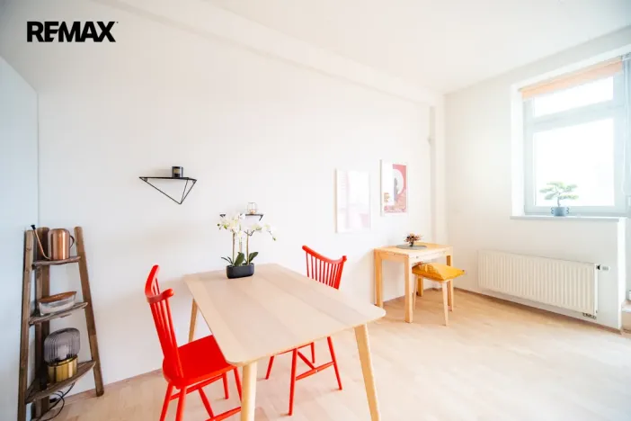 Pronájem bytu 2+kk, Praha - Libeň, Českomoravská, 59 m2