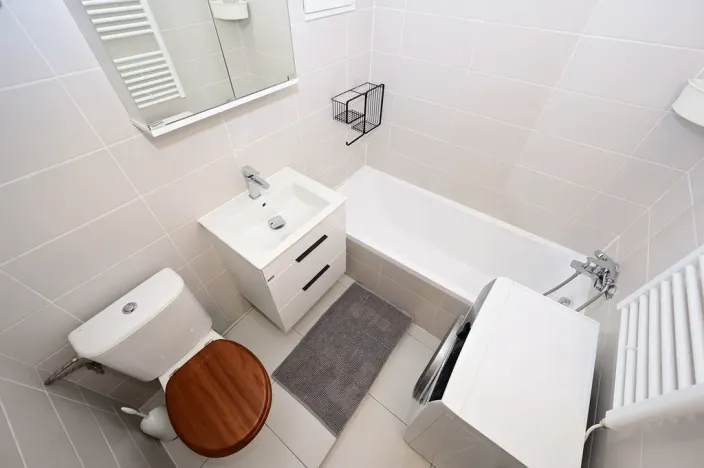 Pronájem bytu 1+kk, Praha - Vokovice, Krátký lán, 30 m2
