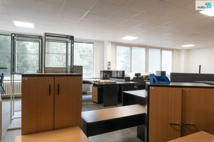 Pronájem kanceláře, Ledeč nad Sázavou, Podolí, 100 m2