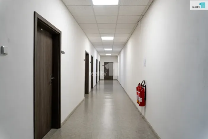 Pronájem kanceláře, Ledeč nad Sázavou, Podolí, 100 m2