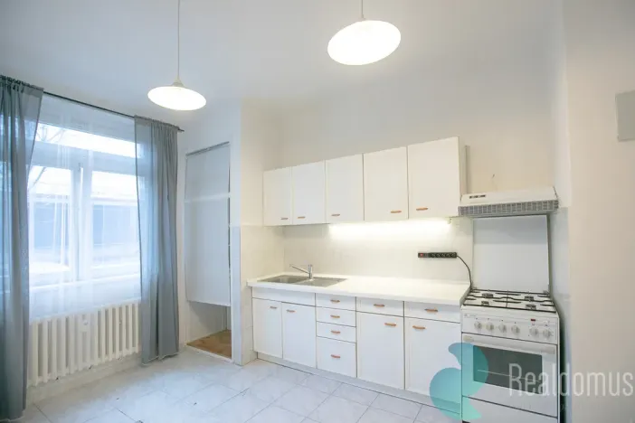 Pronájem bytu 1+1, Praha - Smíchov, Stroupežnického, 43 m2