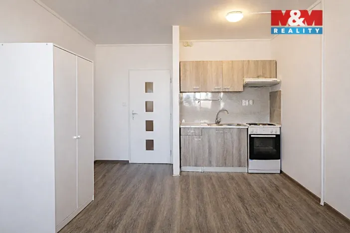 Pronájem bytu 1+kk, Karviná - Hranice, Čsl. armády, 32 m2