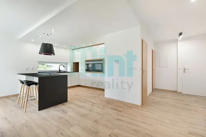 Prodej bytu 2+kk, Háj ve Slezsku, Slezská, 60 m2