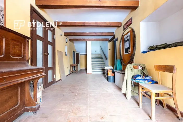 Prodej výrobních prostor, Malé Březno, 670 m2