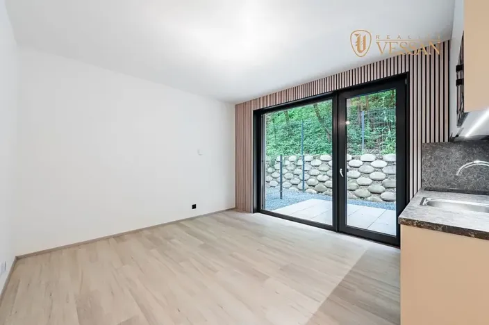 Prodej bytu 1+kk, Praha - Hlubočepy, Na Zlíchově, 25 m2