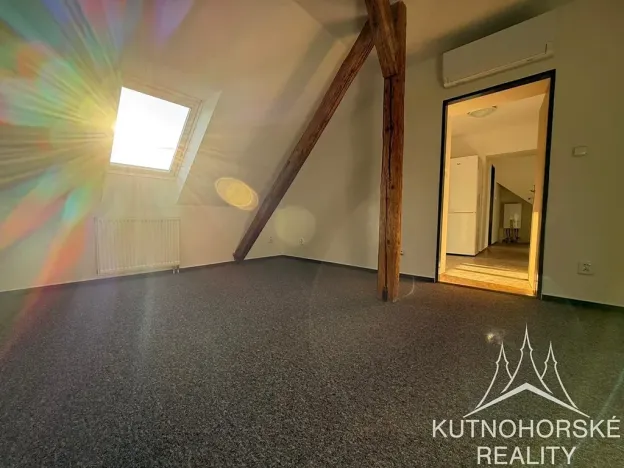 Pronájem bytu 1+1, Kutná Hora, 40 m2