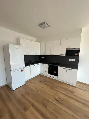 Pronájem bytu 1+kk, Písek, Pražská, 38 m2
