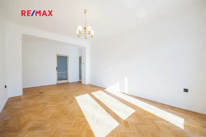 Prodej bytu 2+1, Praha - Žižkov, Pod lipami, 53 m2