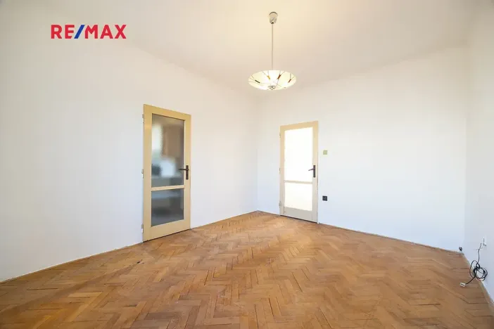 Prodej bytu 2+1, Praha - Žižkov, Pod lipami, 53 m2