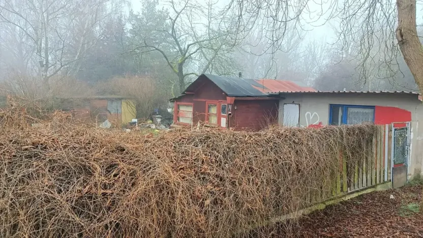 Prodej chaty, Kostelec nad Labem, Na Pískách, 24 m2