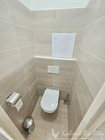 Pronájem bytu 2+1, Praha - Malešice, Plaňanská, 53 m2