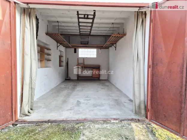 Prodej garáže, Český Krumlov, Nádražní, 18 m2