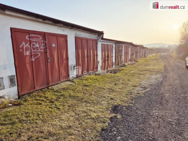 Prodej garáže, Český Krumlov, Nádražní, 18 m2