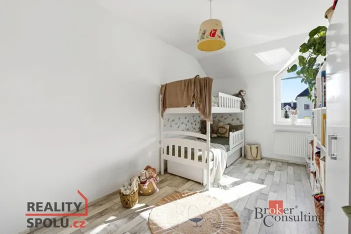 Prodej bytu 3+kk, Sezemice, Nerudova, 65 m2