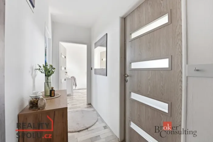 Prodej bytu 3+kk, Sezemice, Nerudova, 65 m2