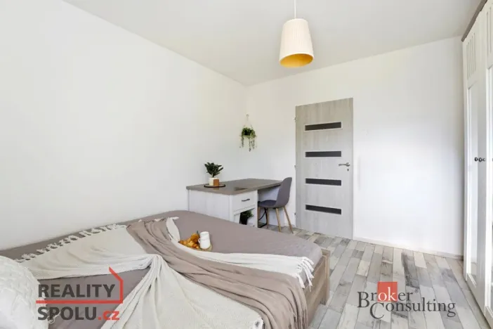 Prodej bytu 3+kk, Sezemice, Nerudova, 65 m2