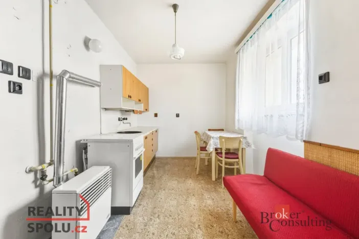 Prodej bytu 2+1, Pardubice - Zelené Předměstí, Svobody, 51 m2