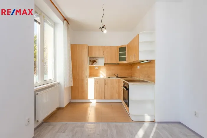 Pronájem bytu 3+kk, Praha - Záběhlice, U mlýna, 76 m2