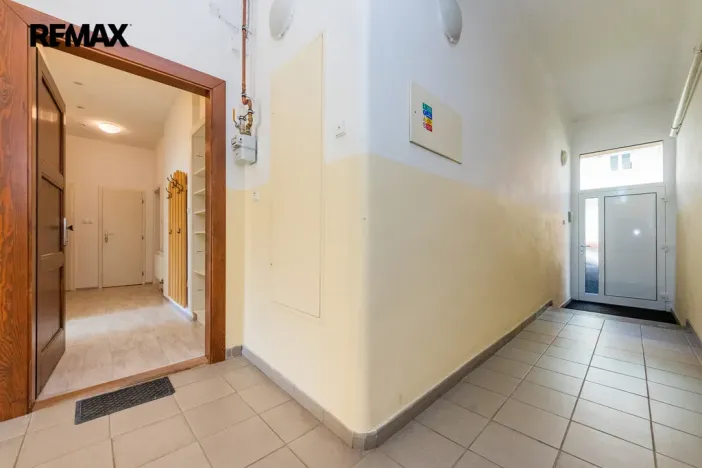 Pronájem bytu 3+kk, Praha - Záběhlice, U mlýna, 76 m2