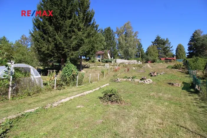 Prodej zahrady, Kamenice, 1533 m2