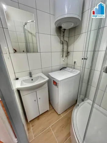 Pronájem bytu 1+1, Nýřany, Dlouhá, 42 m2