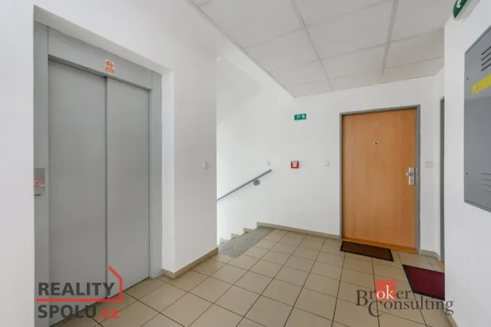 Pronájem bytu 3+kk, Plzeň - Černice, Vstupní, 78 m2