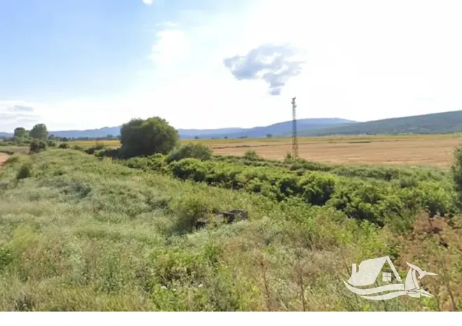 Prodej pole, Sungurlare, Bulharsko, 25000 m2