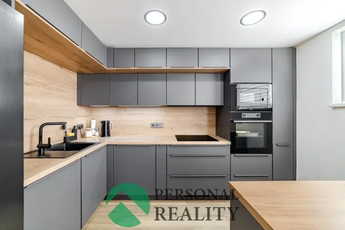 Prodej rodinného domu, Neratovice, Na Hrádku, 230 m2