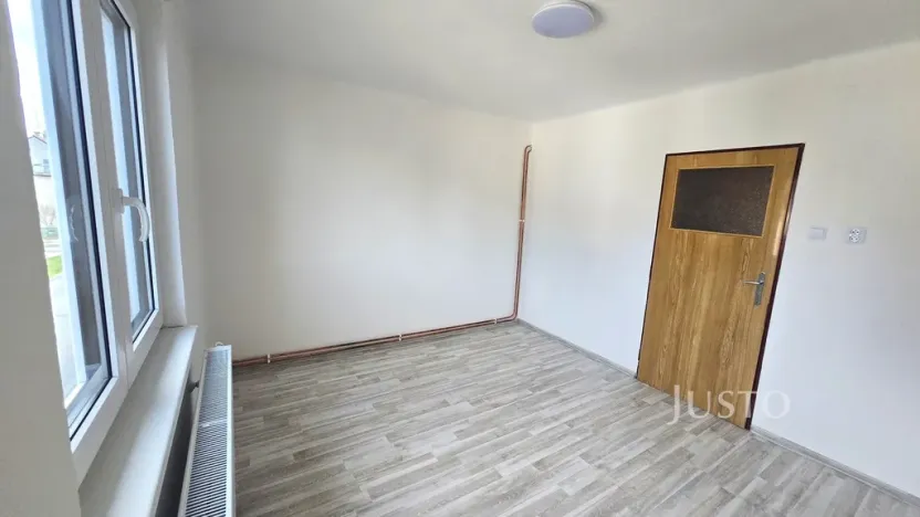 Pronájem bytu 3+1, Písek - Václavské Předměstí, Václavské nám., 66 m2