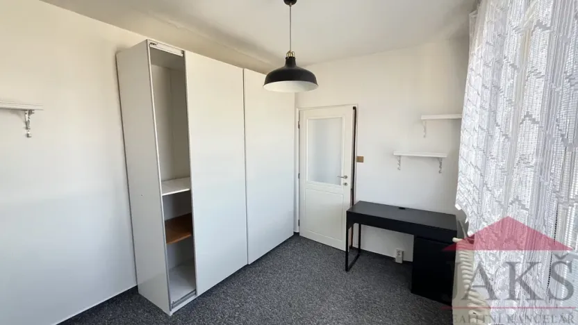 Pronájem bytu 3+1, Plzeň - Doubravka, Na Dlouhých, 61 m2